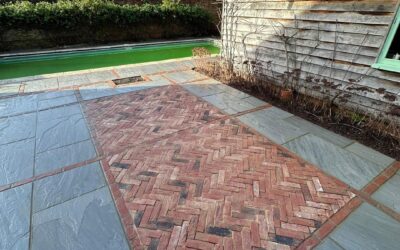 Sandstone with Herringbone Bricks